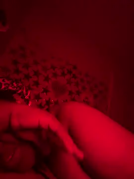 Chocolatebunnyxx96's cam snapshot