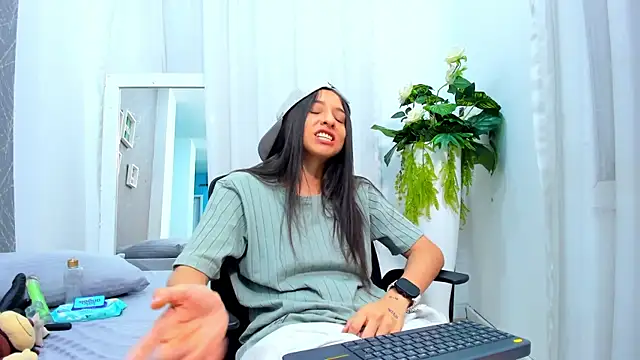 ViictoriiaSaenz's cam snapshot