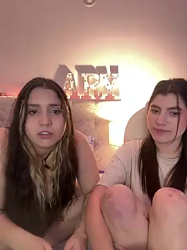 ARITOO_ live sex cam