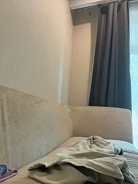 AndreaMood live sex cam