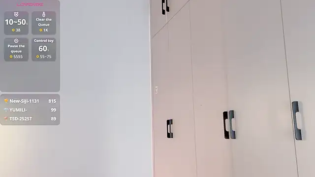 Kisswana live sex cam