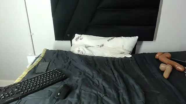 Nellybba's cam snapshot