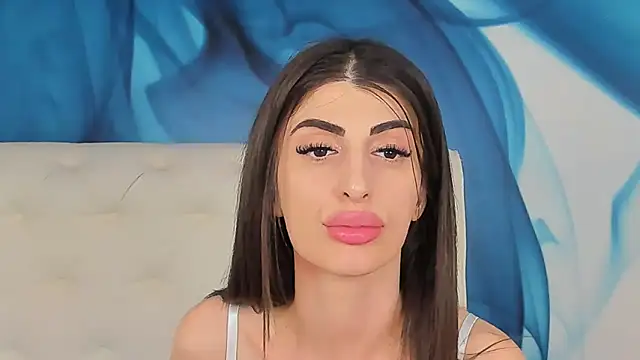 SkinnyDolly's cam snapshot