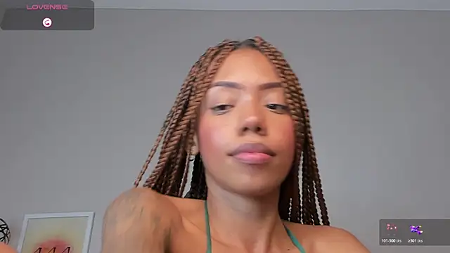 ashley_23_'s cam snapshot