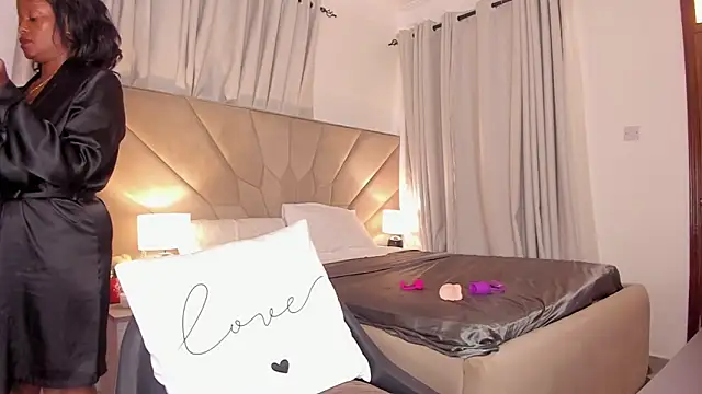 Freaky_jasmin's cam snapshot