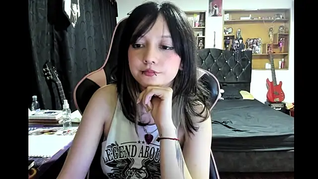 Maki_Zein_'s cam snapshot