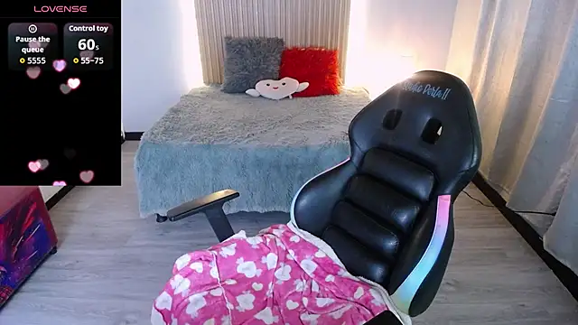 sailor_moon07's cam snapshot