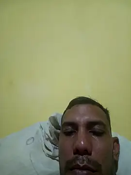 UnreadyChutzpa live sex cam