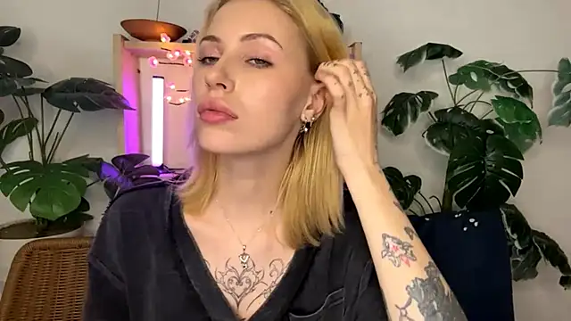 FruitedRiding's cam snapshot