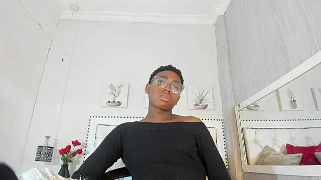 teylor_lovee live sex cam