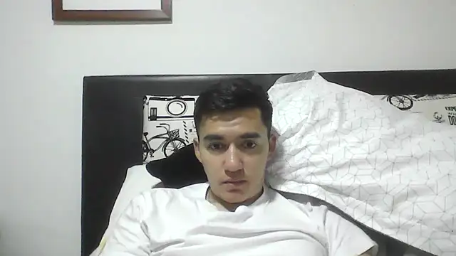 Estebitan_vm's cam snapshot