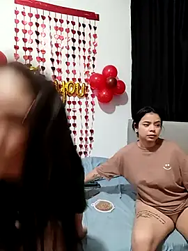 ASHLEY_SUNNY2's cam snapshot