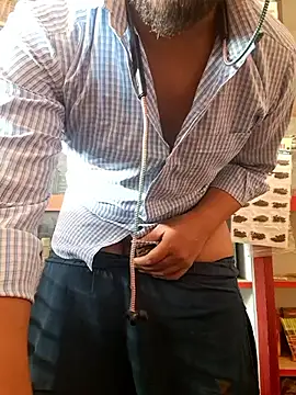 RaiStarrrr0-9 live sex cam