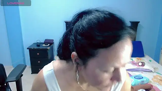 Lily_Benet1's cam snapshot