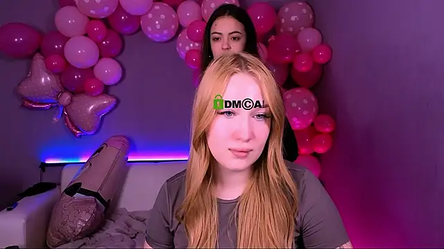 playful_sophie's cam snapshot