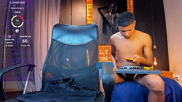 Jack_and_Joes's cam snapshot