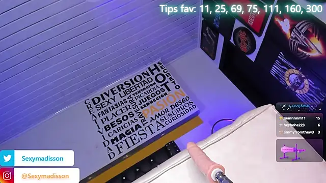 MADISSONLOVE_'s cam snapshot