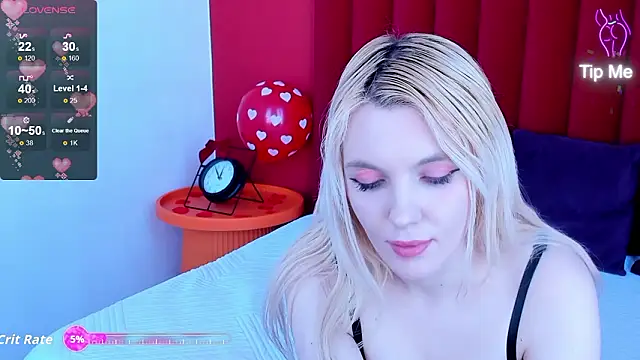 Fluffy_Monica's cam snapshot