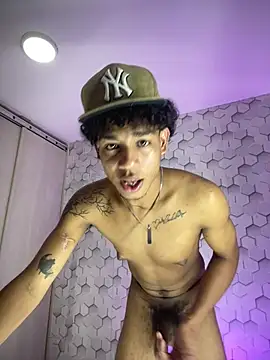 777_dmz_'s cam snapshot