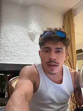 AlexActive live sex cam