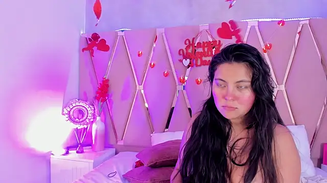 Emily_Black1's cam snapshot