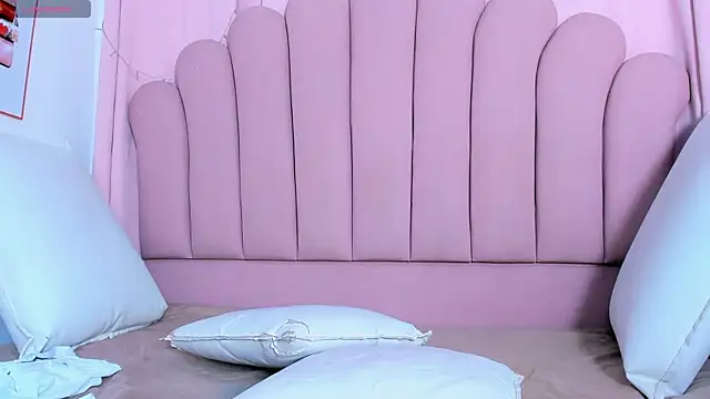 PaolaB_g's cam snapshot