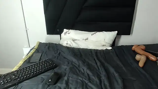 Nellybba's cam snapshot