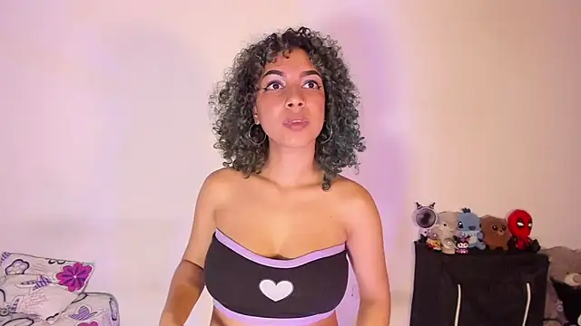 Conejita_lis's cam snapshot