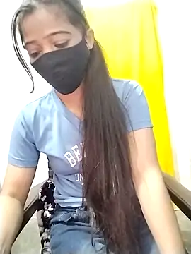 Cute-Naavya's cam snapshot