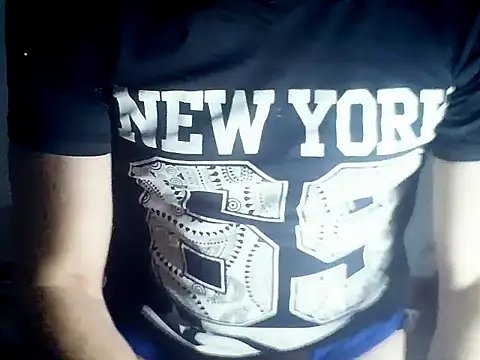 Latinjim29's cam snapshot