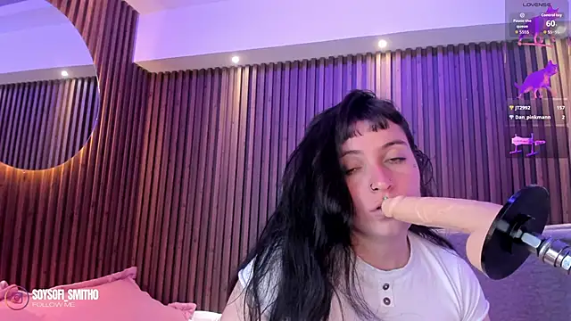 Lucy_Smith2's cam snapshot