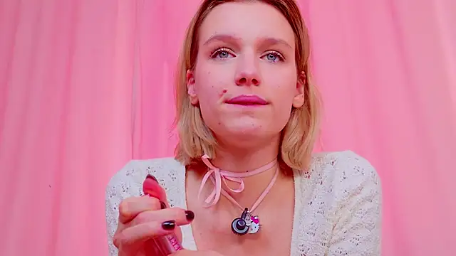 MeowthLilu's cam snapshot