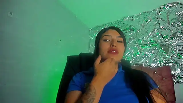 SarahStones's cam snapshot