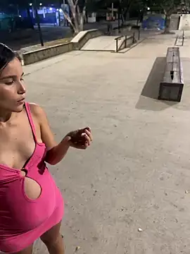 the_queen_of_street's cam snapshot