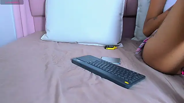 PaolaB_g's cam snapshot