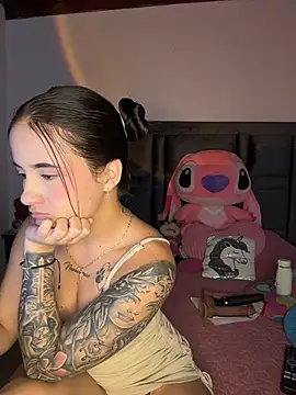 Paulet_Johnson's cam snapshot