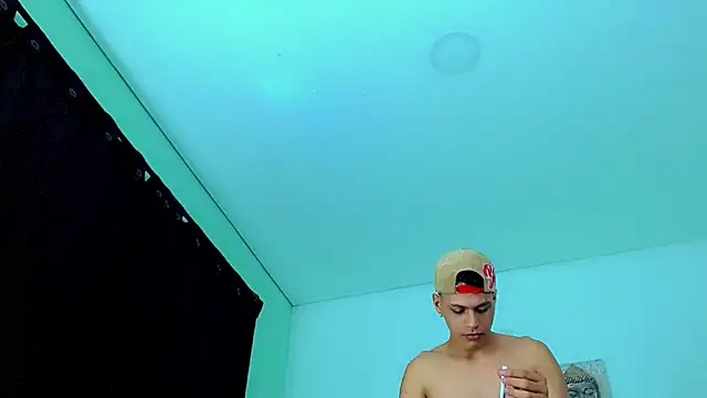 Liamscott_ live sex cam