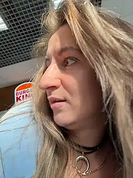 EvvaMur live sex cam