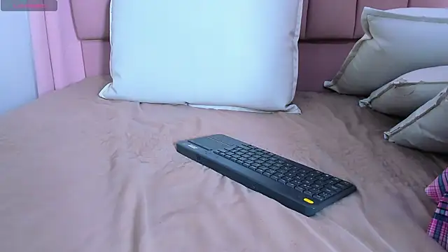 PaolaB_g live sex cam