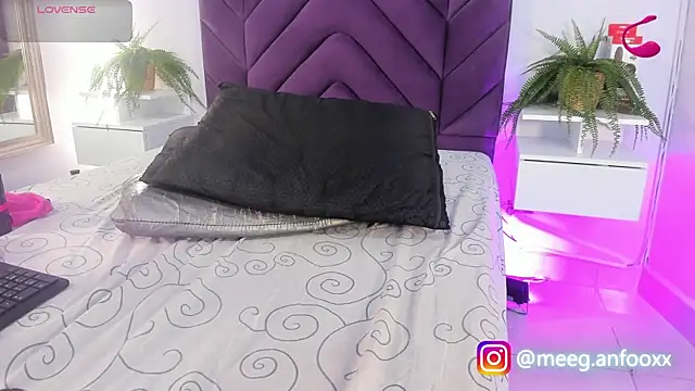 Meeganfoox's cam snapshot