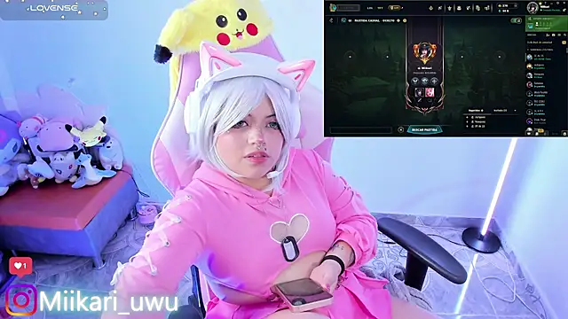 Ahri_Elderwood live sex cam