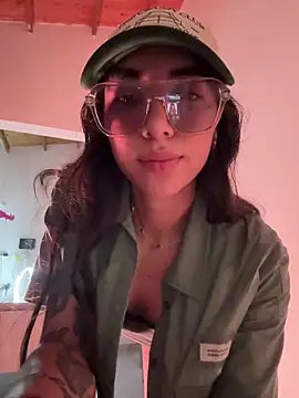 valeriahornier live sex cam