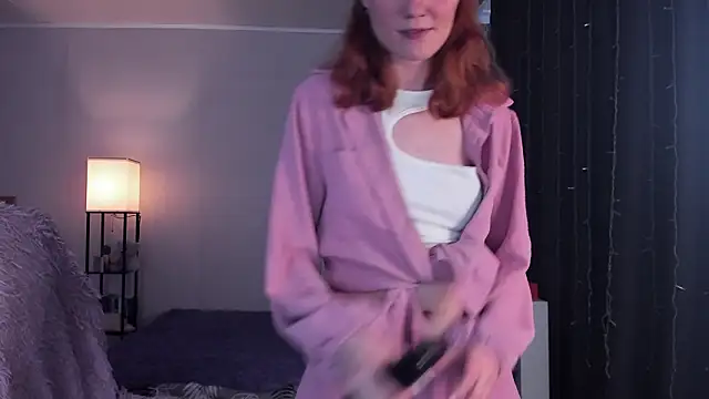 ReddHotPipper live sex cam