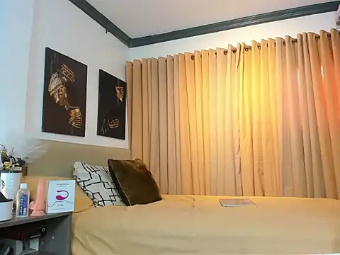 fiftyshadesshera live sex cam