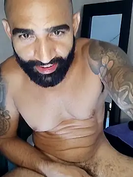 Lucius40 live sex cam