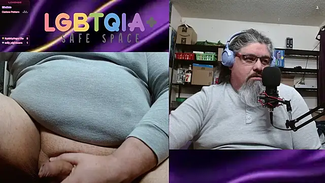 geekycastillo live sex cam