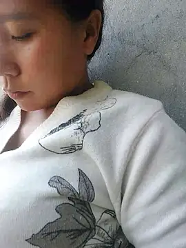 YANINA-20's cam snapshot