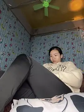 -Lyly_'s cam snapshot