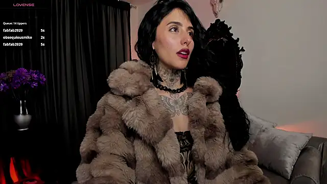 nasty_aliice1's cam snapshot