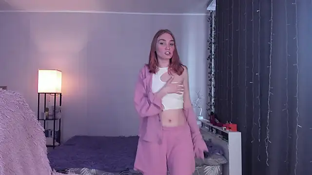 ReddHotPipper's cam snapshot